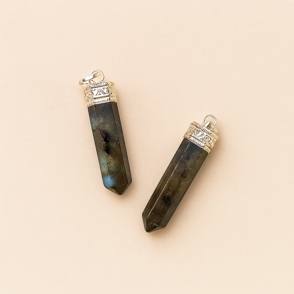 Self awareness and protection Labradorite Pendant